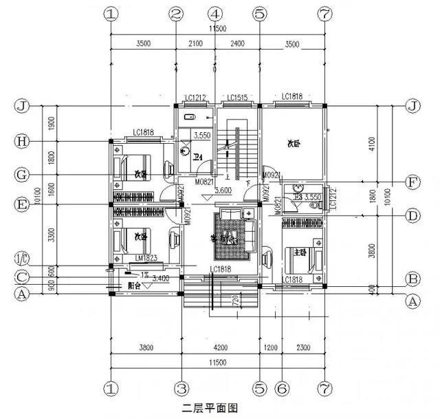 。今天推薦的三層自建房屋占地110平方米。室內(nèi)設(shè)計(jì)包括一個(gè)主房間，一個(gè)農(nóng)具室，一個(gè)消防室和一個(gè)陽(yáng)臺(tái)。這在農(nóng)村地區(qū)是非常必要和實(shí)用的。