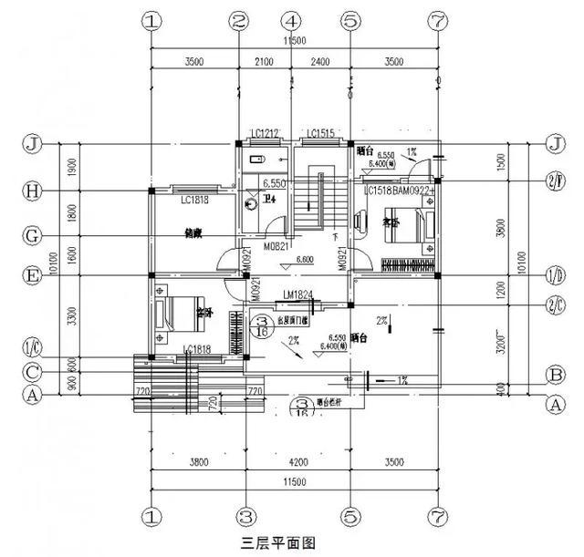 。今天推薦的三層自建房屋占地110平方米。室內(nèi)設(shè)計(jì)包括一個(gè)主房間，一個(gè)農(nóng)具室，一個(gè)消防室和一個(gè)陽(yáng)臺(tái)。這在農(nóng)村地區(qū)是非常必要和實(shí)用的。