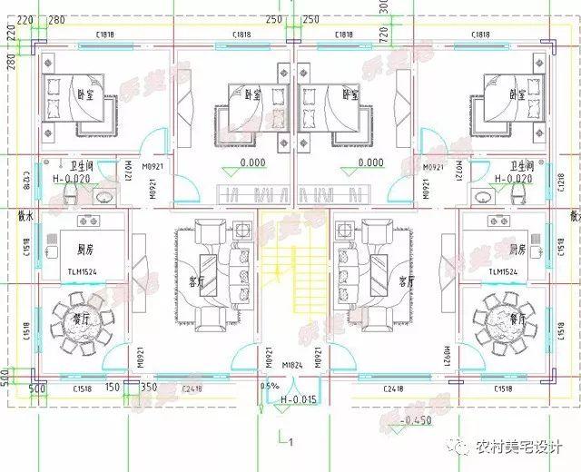很常見(jiàn)的雙拼戶型，就是兩家獨(dú)門獨(dú)戶，兩家的室內(nèi)布局包括外觀都一模一樣，有各自的生活空間。